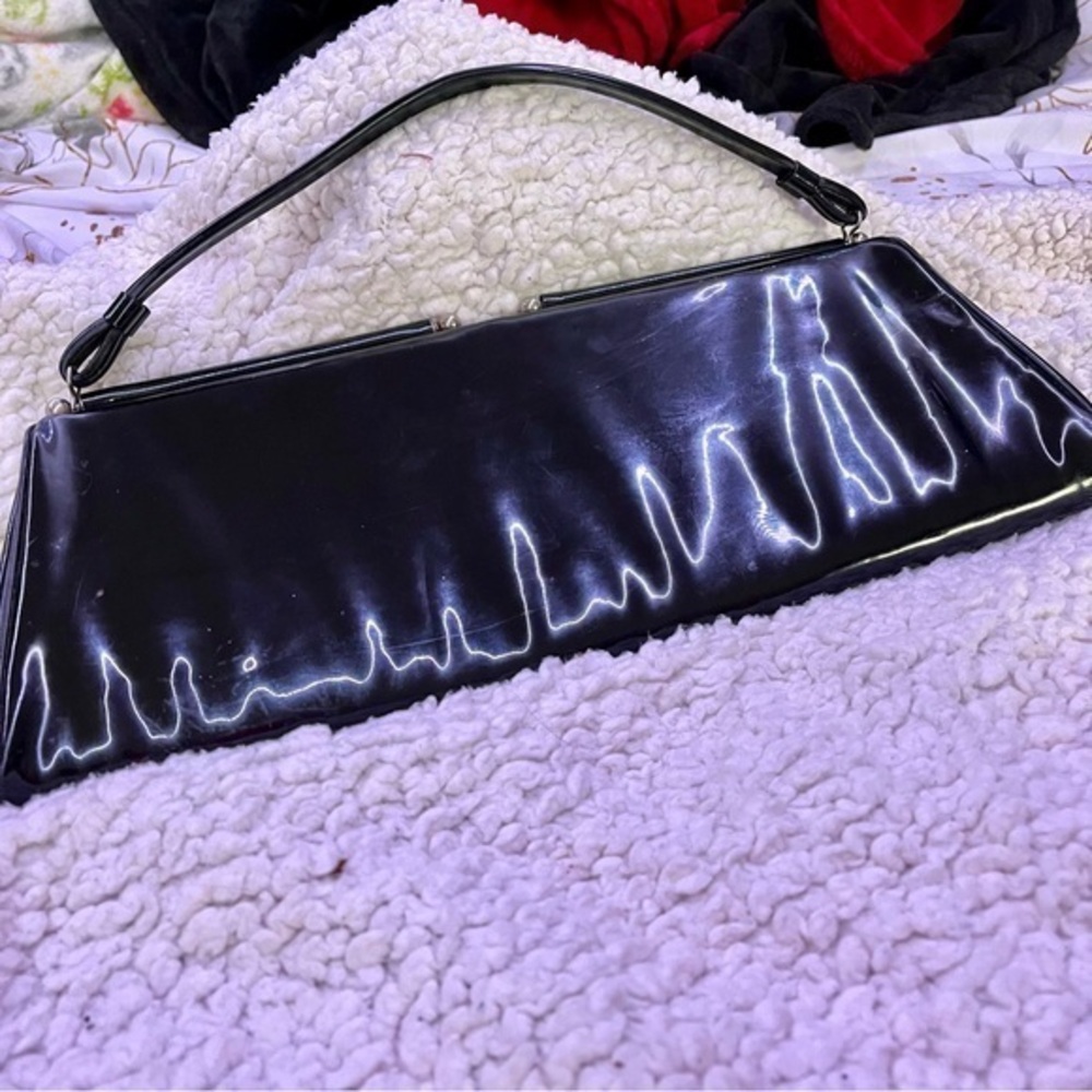 1950’s Patent Leather Wide Skinny Handbag